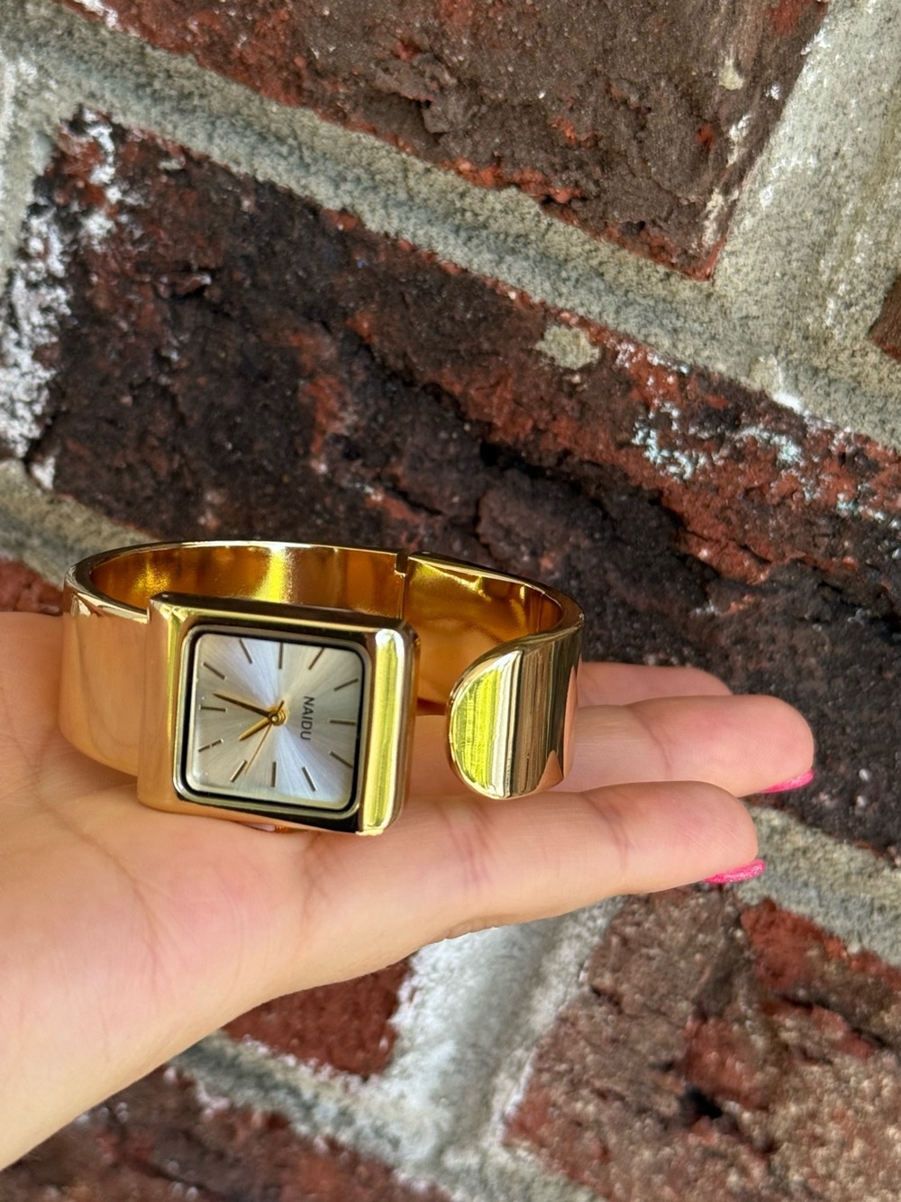 Classic Vintage Cuff Watch - Square Face - Picture 6 of 10